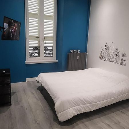 Grand Studio Refait A Neuf Centre-Ville La Bourboule Esterno foto